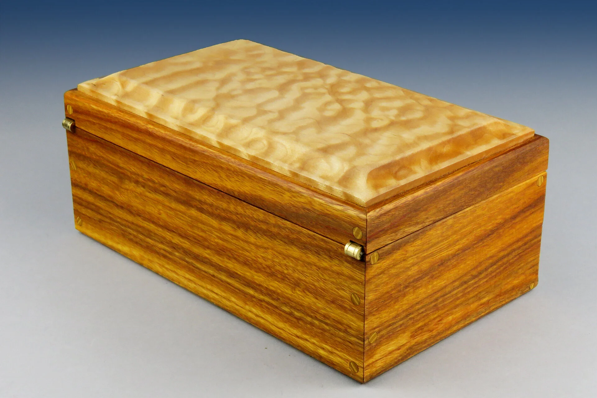 メープル ジュエリーBOX メープル ジュエリーBOX Jewelry Box - Medium⁄large - Charred Walnut